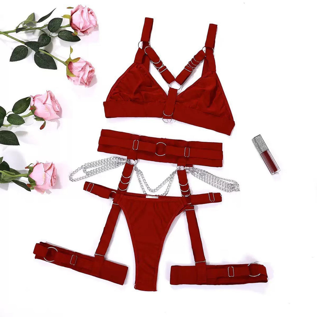 Sexy lingerie set with metal chains