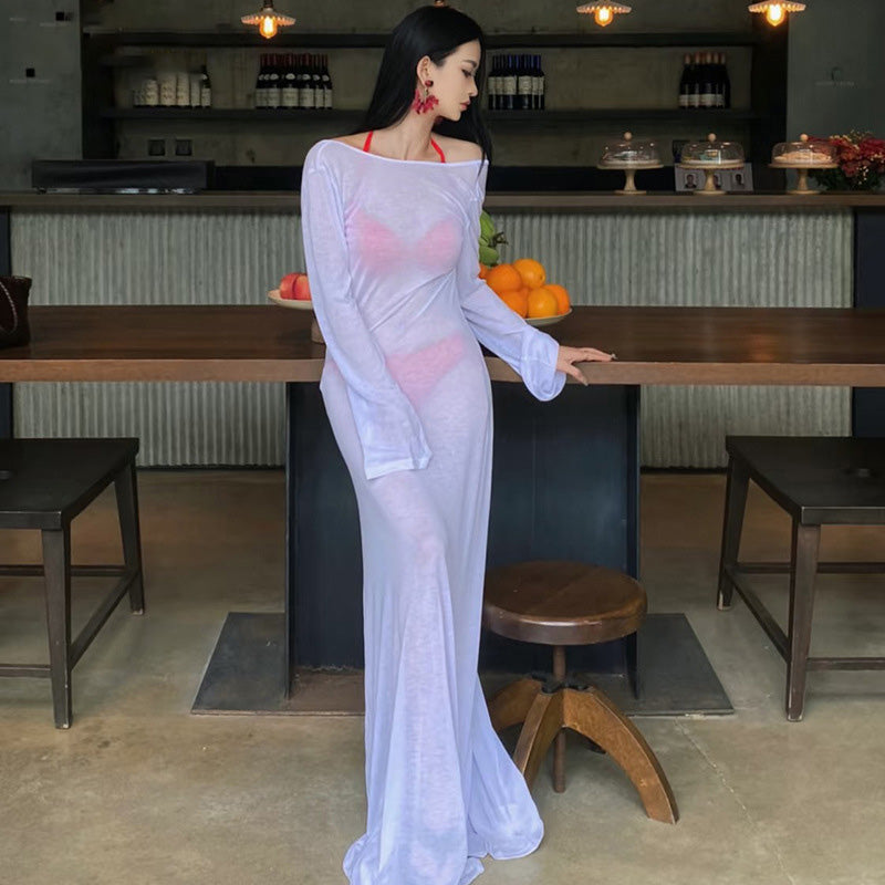 Backless long-sleeved cover-up dress