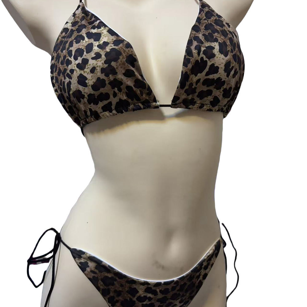 Bikini swimsuit, a three-piece set with seductive and sexy adjustable straps