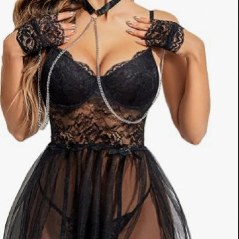 Sexy front-slit nightgown with mesh fabric, a seductive uniform
