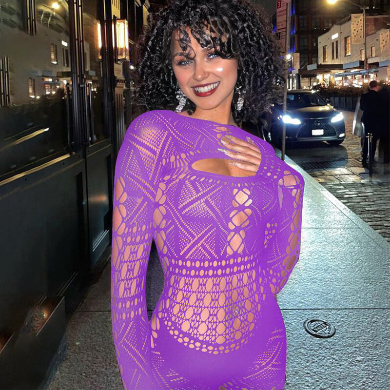 Backless long-sleeved mesh top