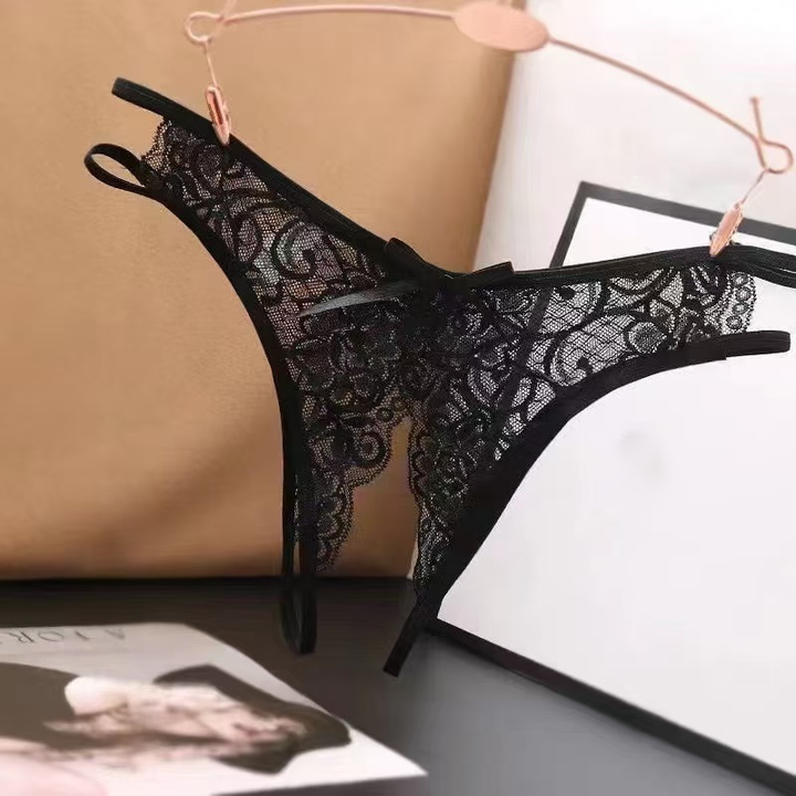Lace Low-Rise Cutout Panties