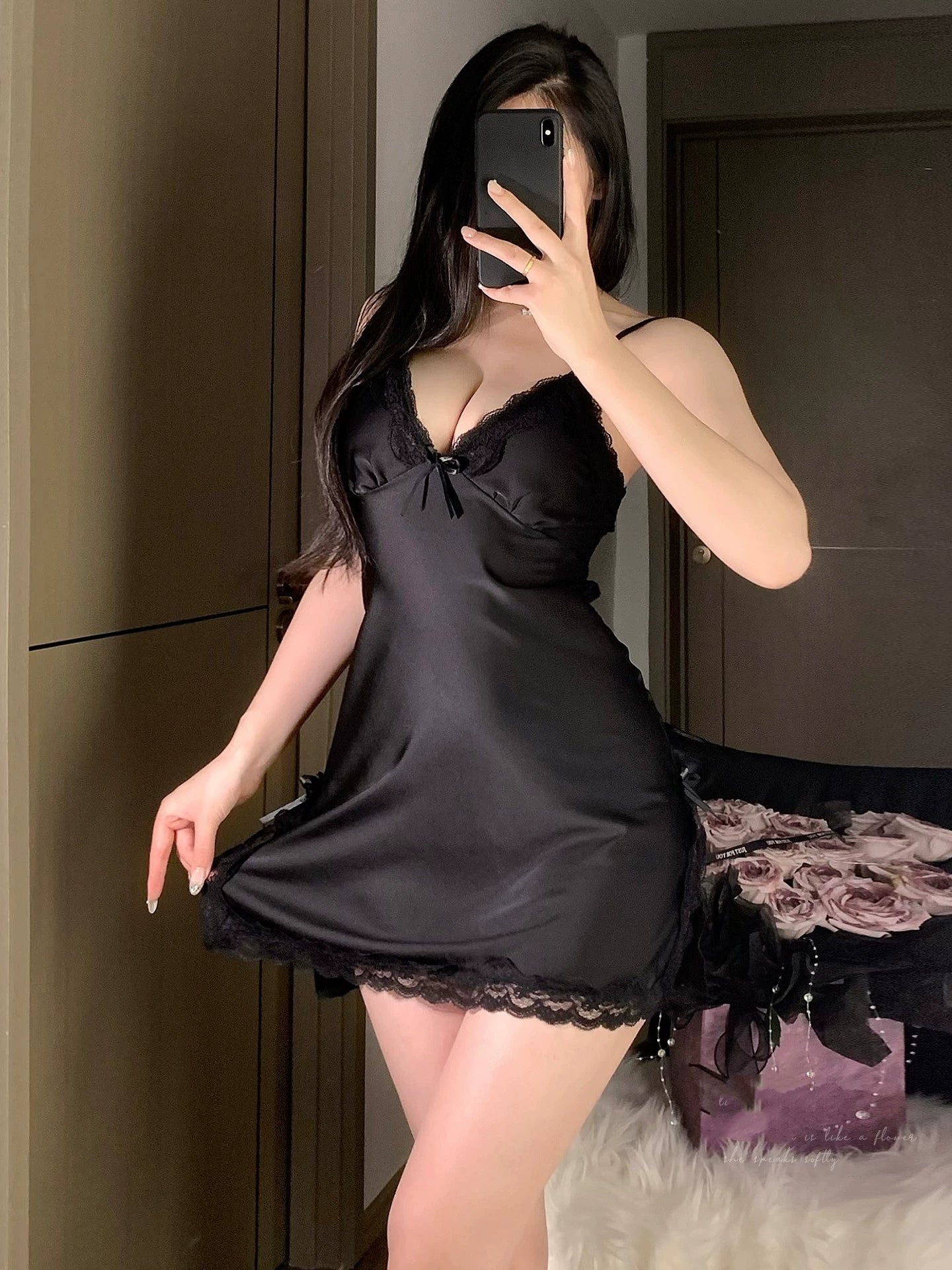 Sexy Ice-Silk Camisole Pure  Alluring Nightwear