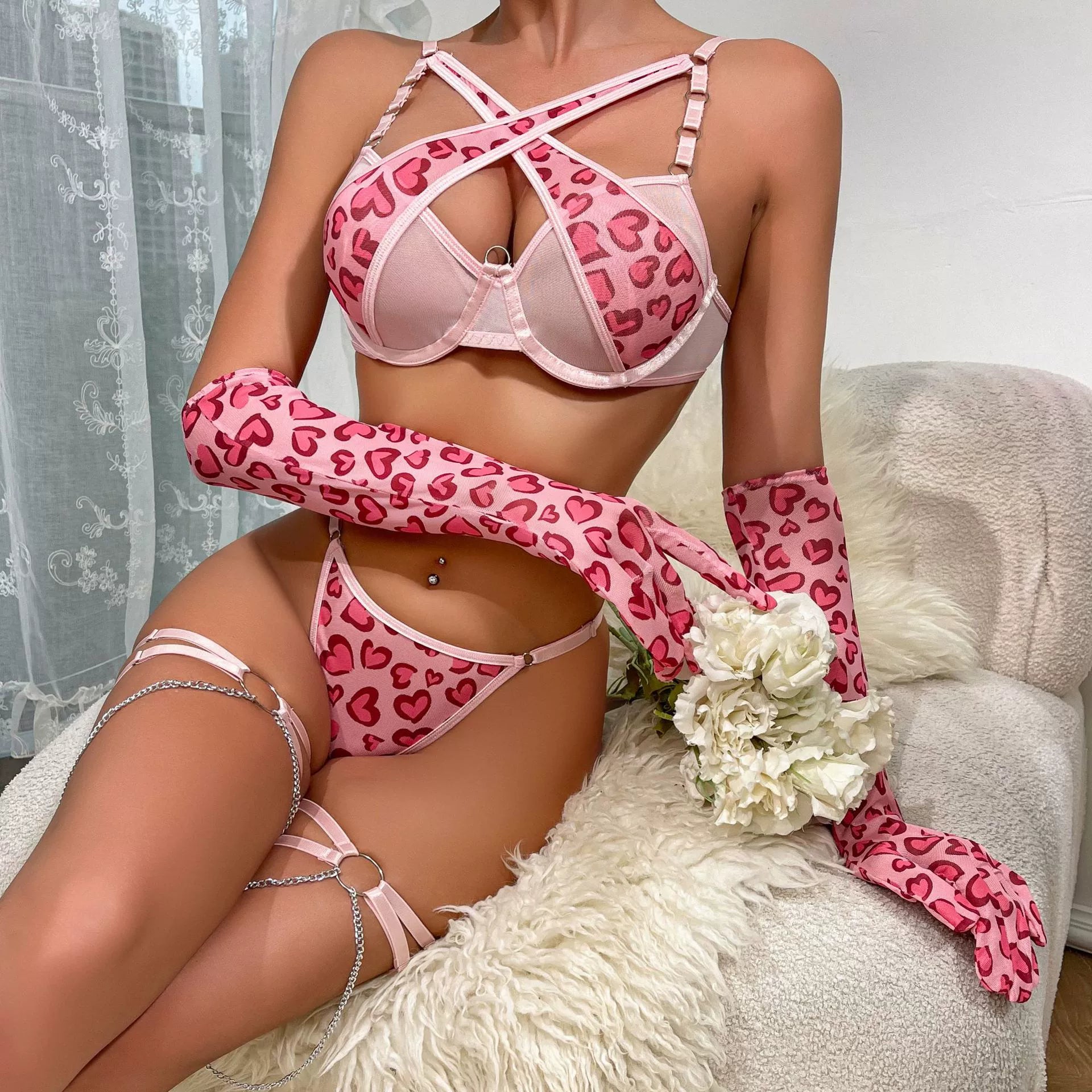 Sexy leopard print lingerie set, perfect as a Valentine's Day gift.