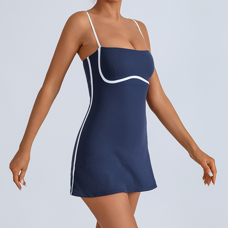 Square-neck spaghetti strap bodycon dress